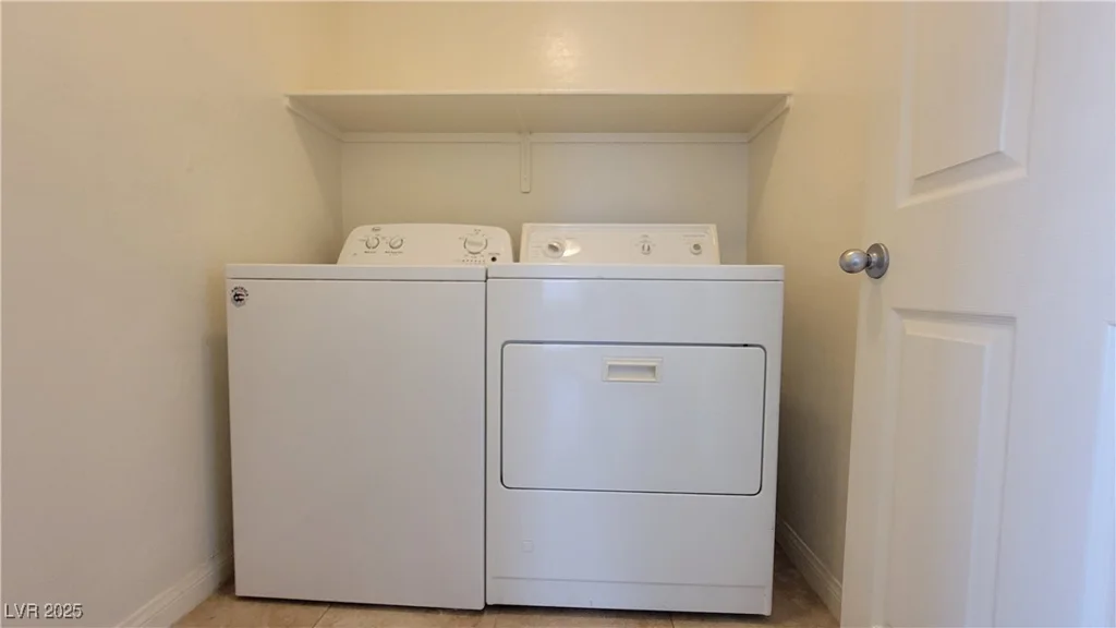 386 Botanic Gardens, Las Vegas, NV 89148