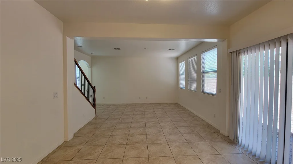 386 Botanic Gardens, Las Vegas, NV 89148