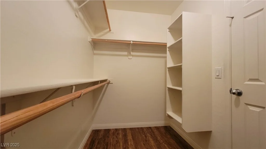 386 Botanic Gardens, Las Vegas, NV 89148
