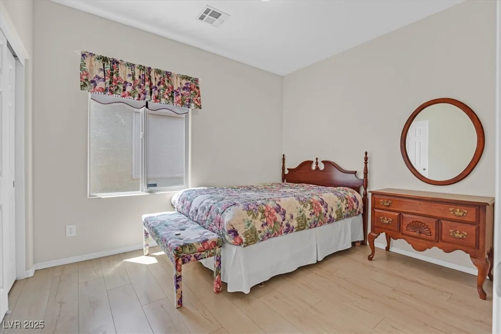 6039 TOKARA, Las Vegas, NV 89122