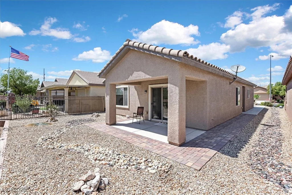 6039 TOKARA, Las Vegas, NV 89122