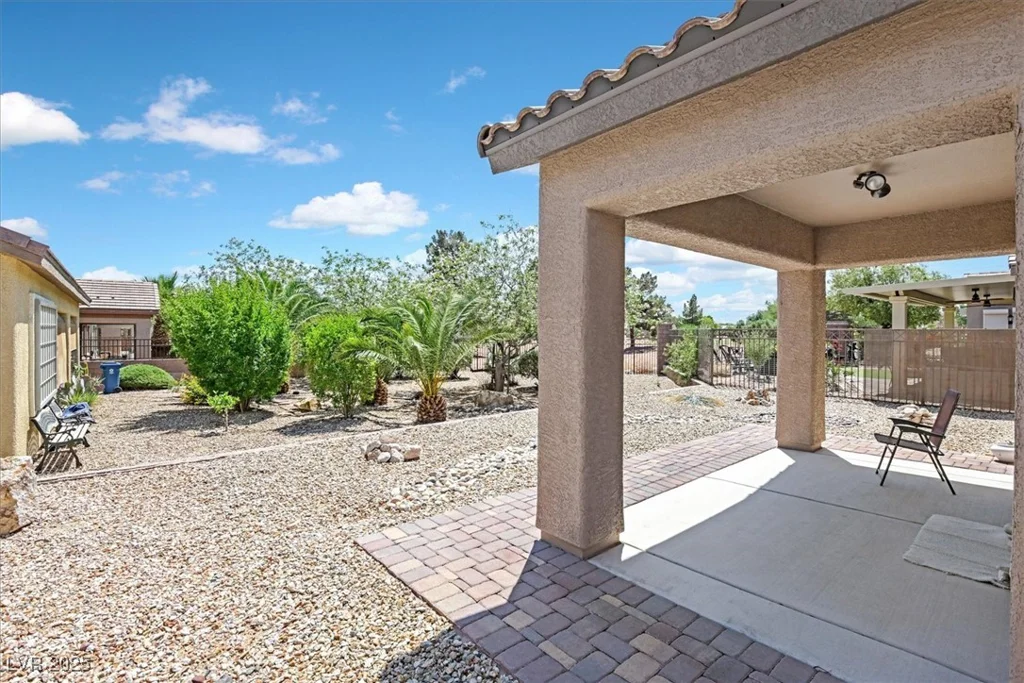6039 TOKARA, Las Vegas, NV 89122