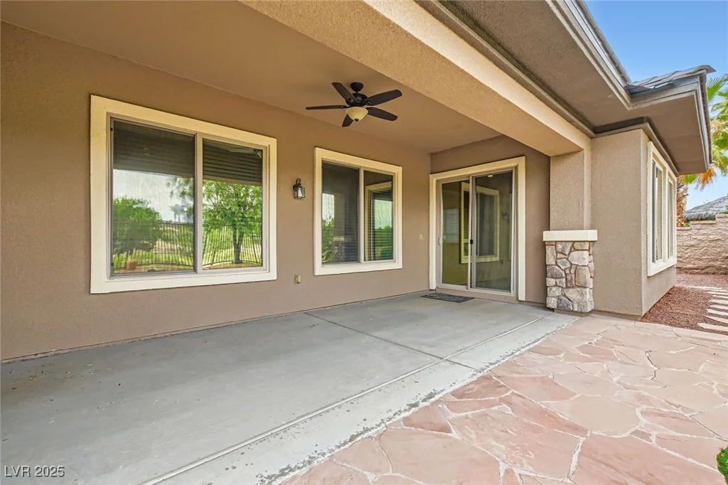 3805 Specula Wing, North Las Vegas, NV 89084