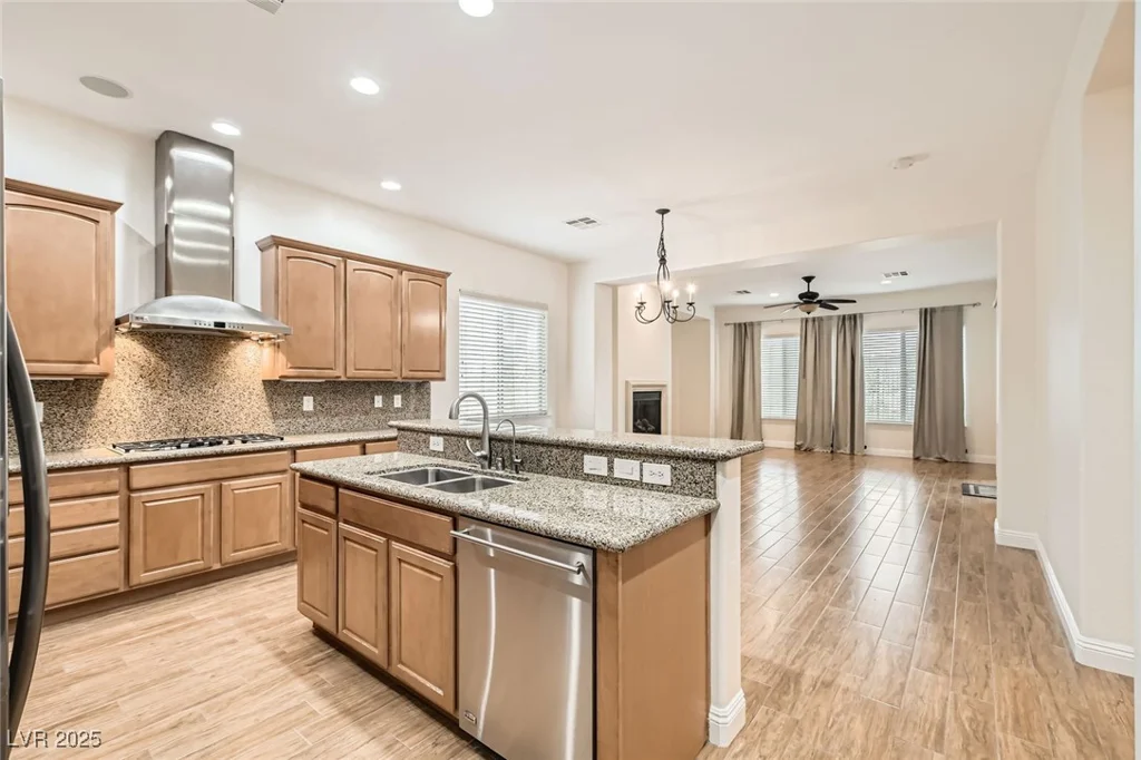 3805 Specula Wing, North Las Vegas, NV 89084