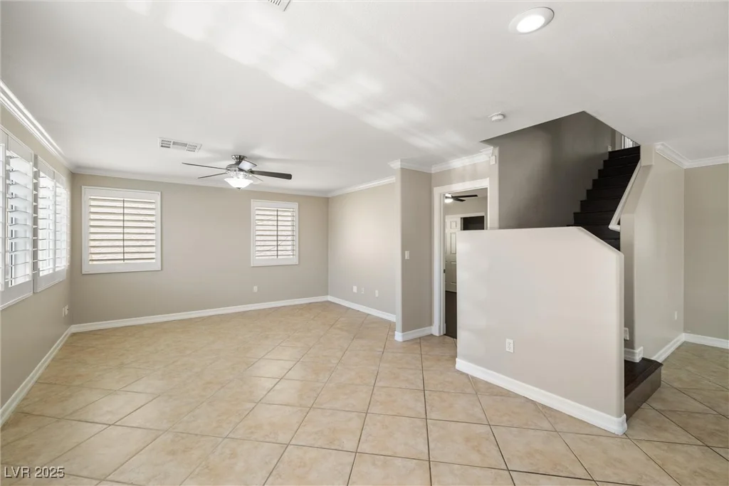 5695 Merced, Las Vegas, NV 89148