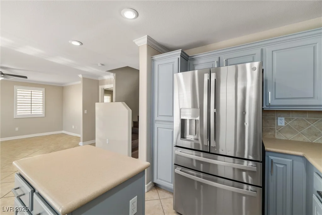 5695 Merced, Las Vegas, NV 89148