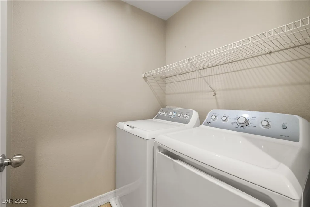 5695 Merced, Las Vegas, NV 89148