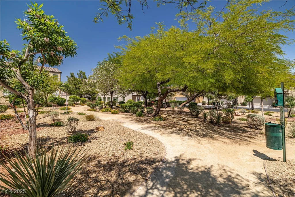 5695 Merced, Las Vegas, NV 89148