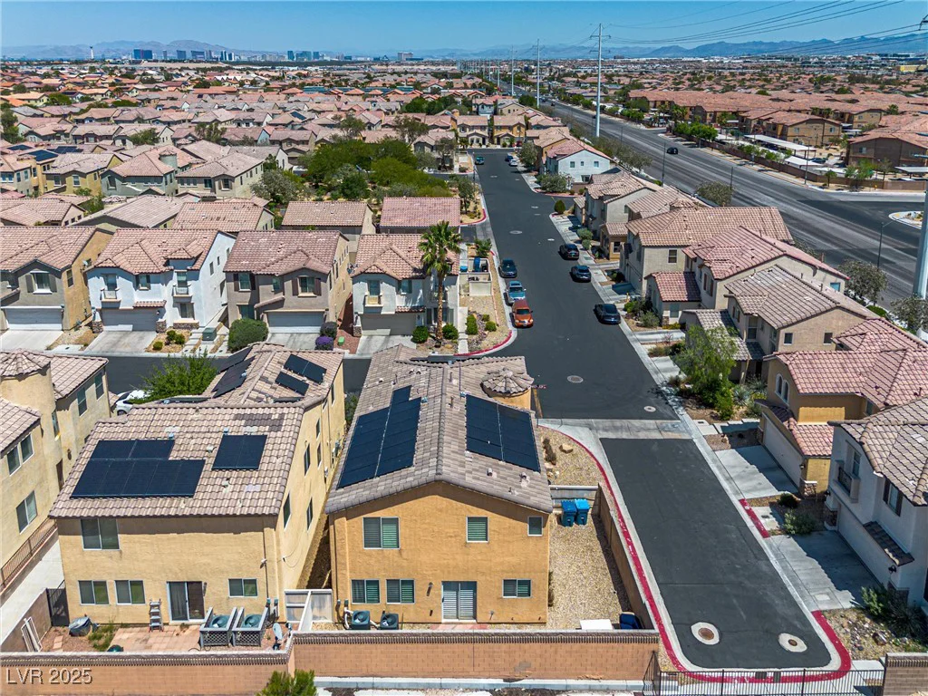 5695 Merced, Las Vegas, NV 89148