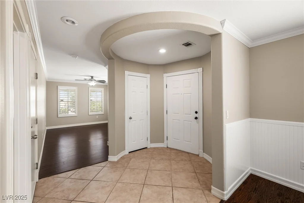 5695 Merced, Las Vegas, NV 89148