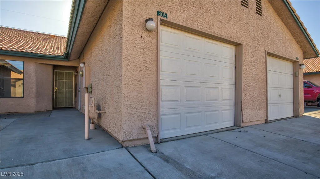 305 Crosswind, Las Vegas, NV 89145