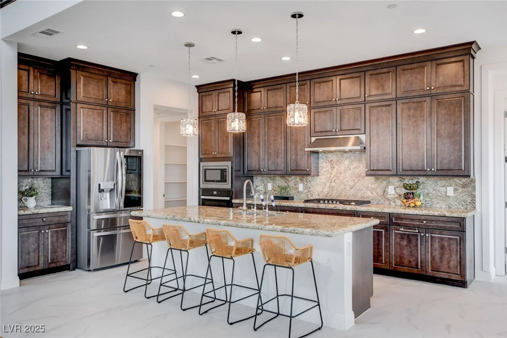 350 Gandara, Las Vegas, NV 89138
