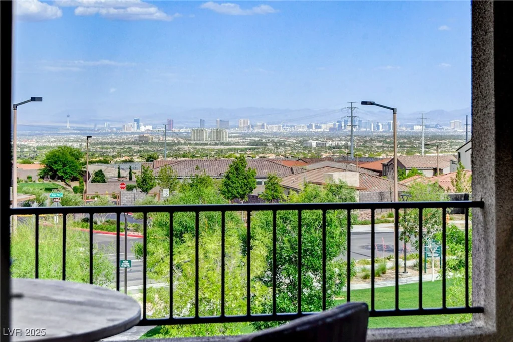 350 Gandara, Las Vegas, NV 89138
