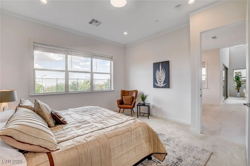 350 Gandara, Las Vegas, NV 89138