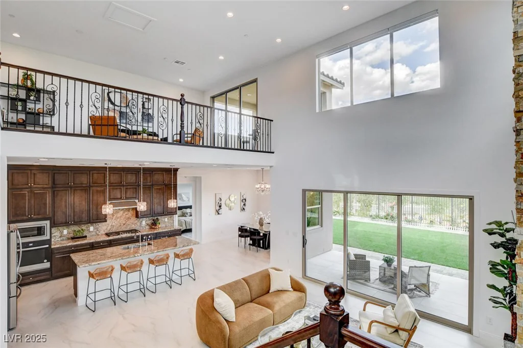 350 Gandara, Las Vegas, NV 89138