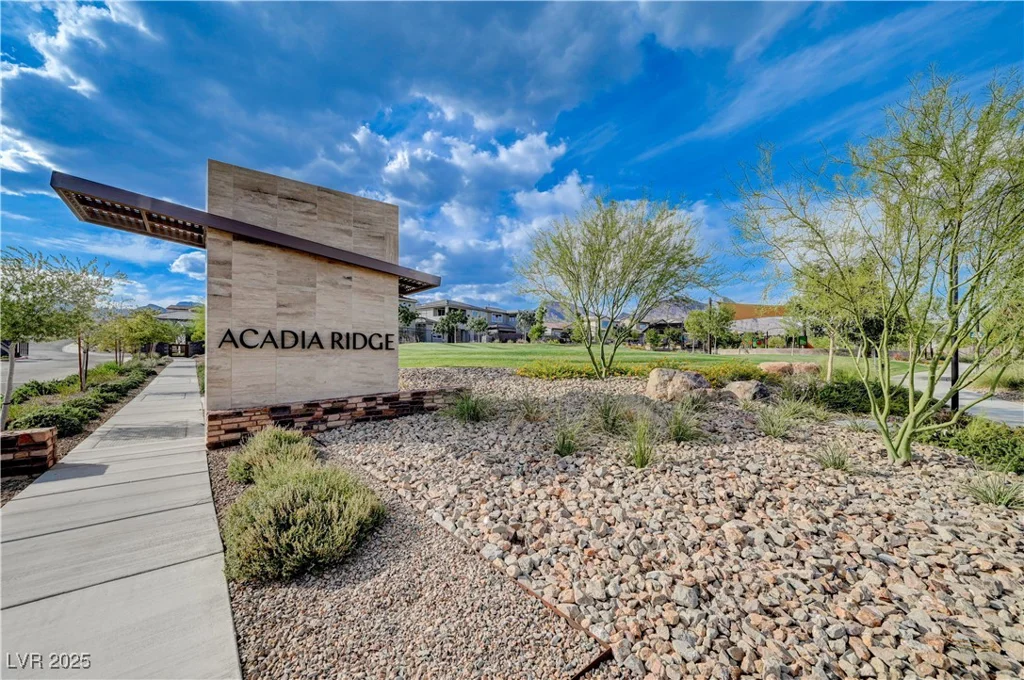 350 Gandara, Las Vegas, NV 89138