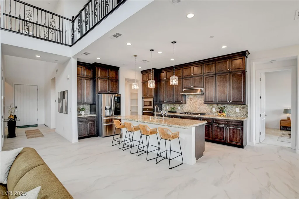 350 Gandara, Las Vegas, NV 89138