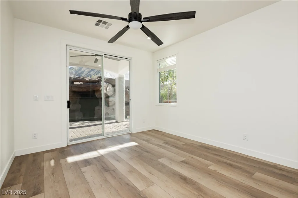 25 Blue Valley, Henderson, NV 89002