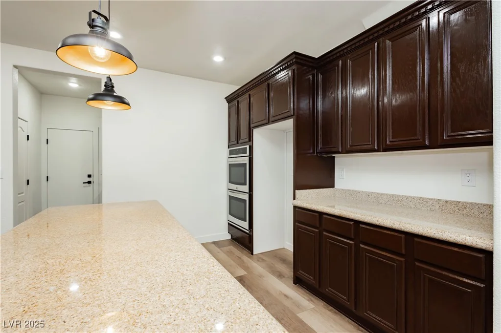 25 Blue Valley, Henderson, NV 89002