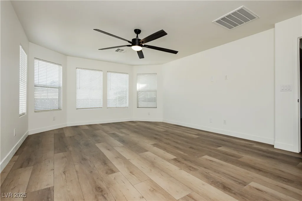 25 Blue Valley, Henderson, NV 89002