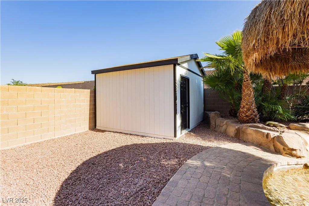 25 Blue Valley, Henderson, NV 89002