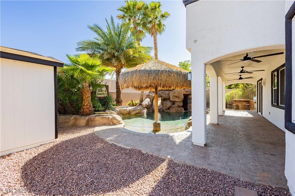 25 Blue Valley, Henderson, NV 89002