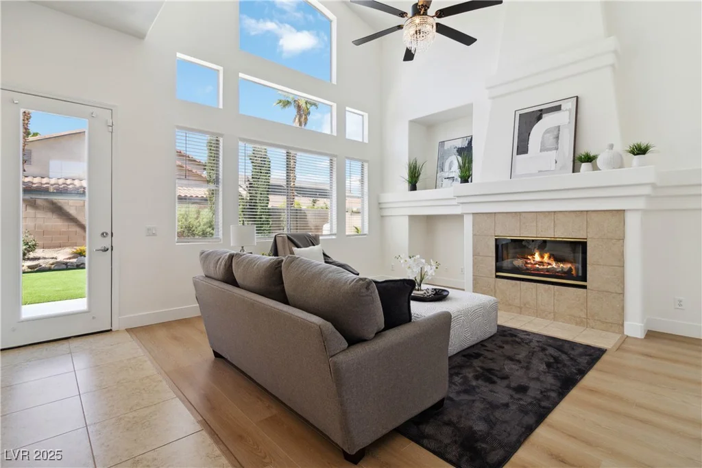 8714 Las Posas, Las Vegas, NV 89147