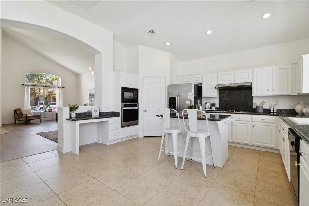 8714 Las Posas, Las Vegas, NV 89147