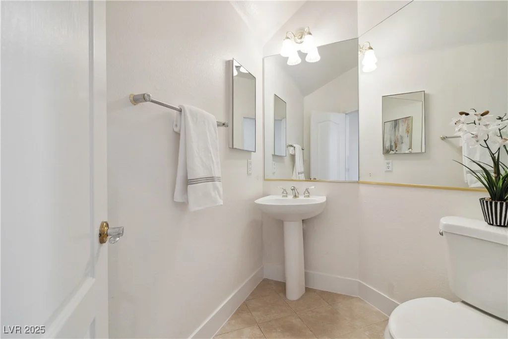 8714 Las Posas, Las Vegas, NV 89147