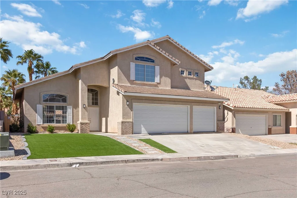 8714 Las Posas, Las Vegas, NV 89147