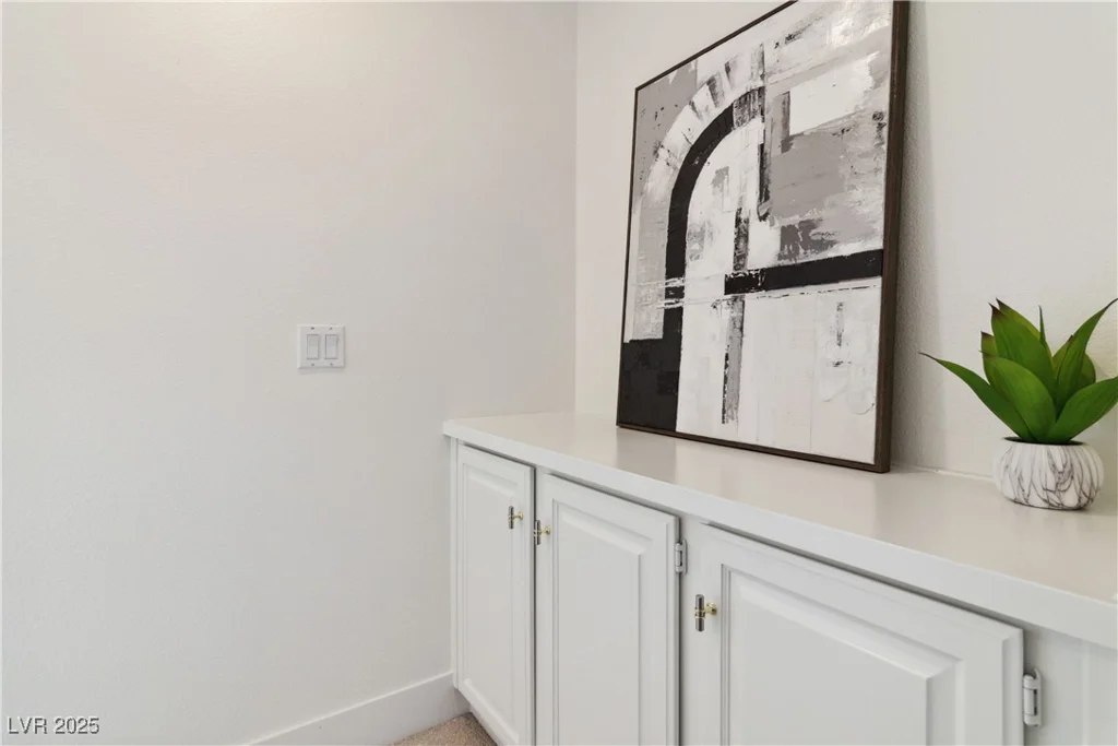 8714 Las Posas, Las Vegas, NV 89147
