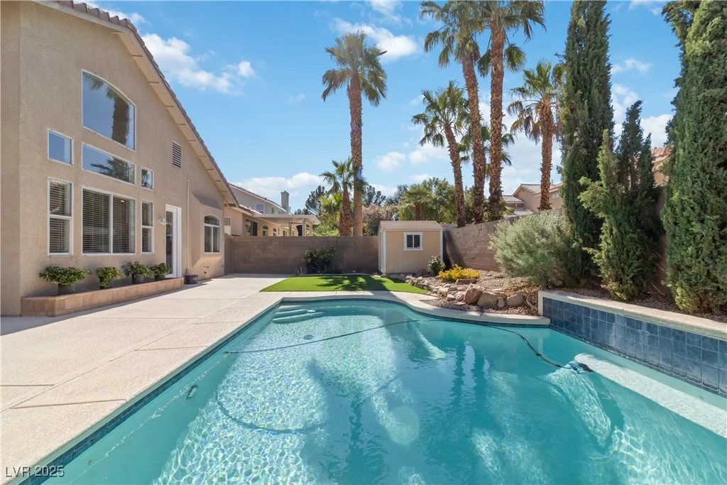 8714 Las Posas, Las Vegas, NV 89147