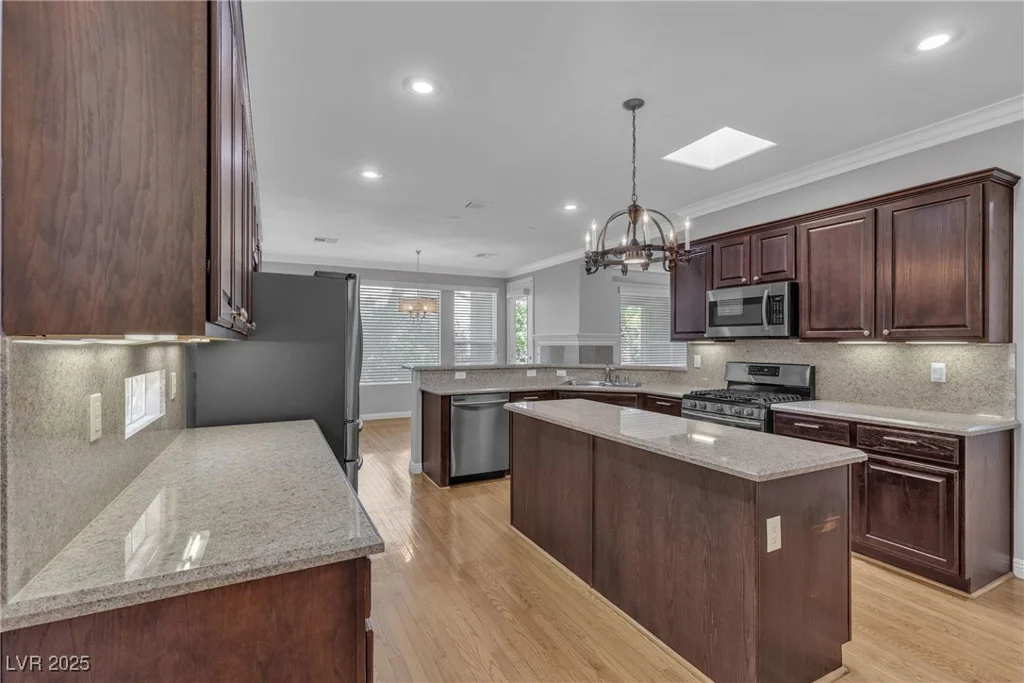 4227 Pacifico, Las Vegas, NV 89135
