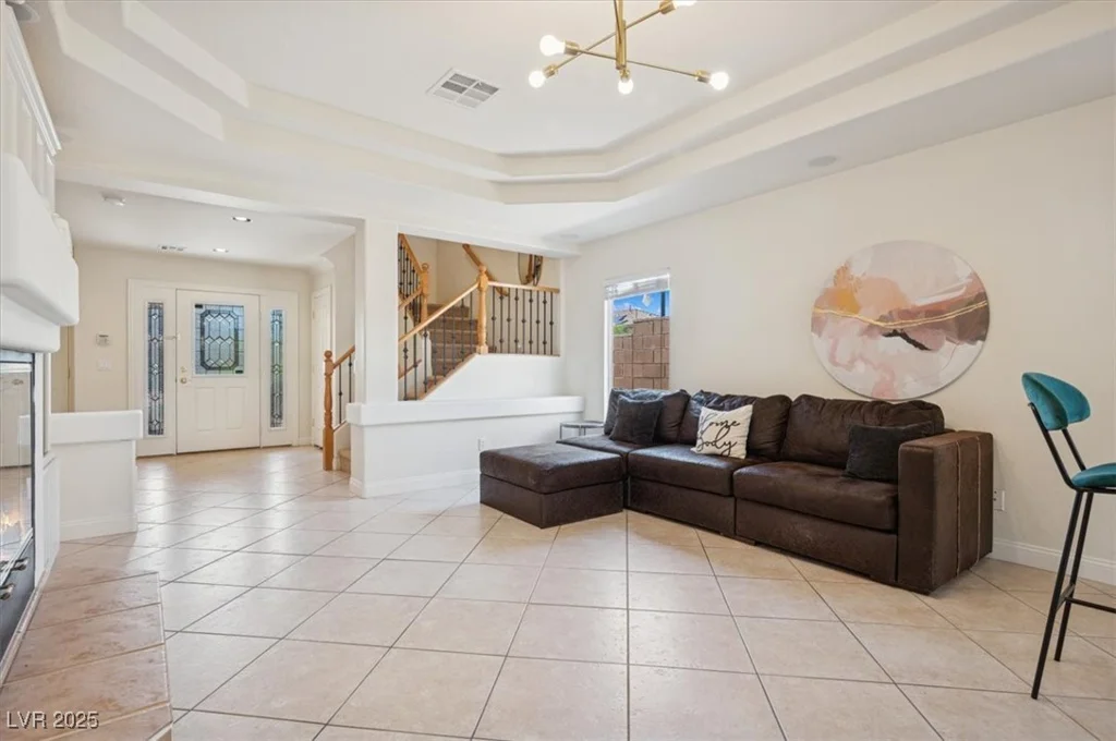 10948 Carberry Hill, Las Vegas, NV 89141