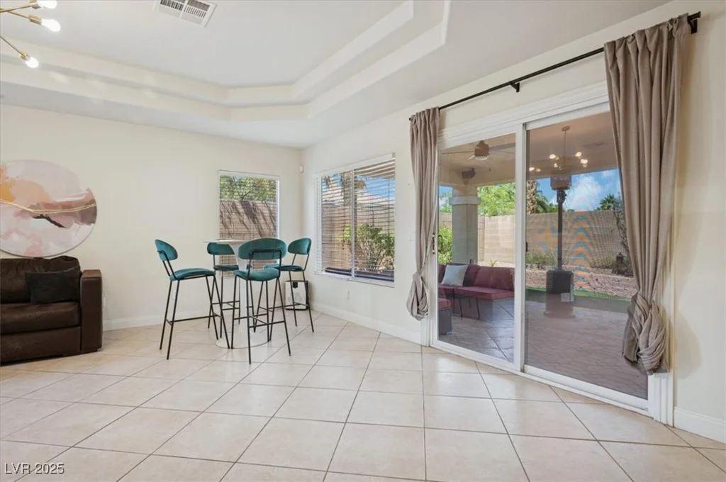 10948 Carberry Hill, Las Vegas, NV 89141