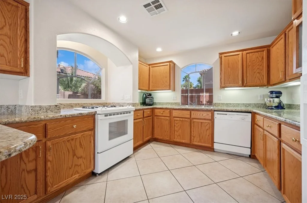 10948 Carberry Hill, Las Vegas, NV 89141
