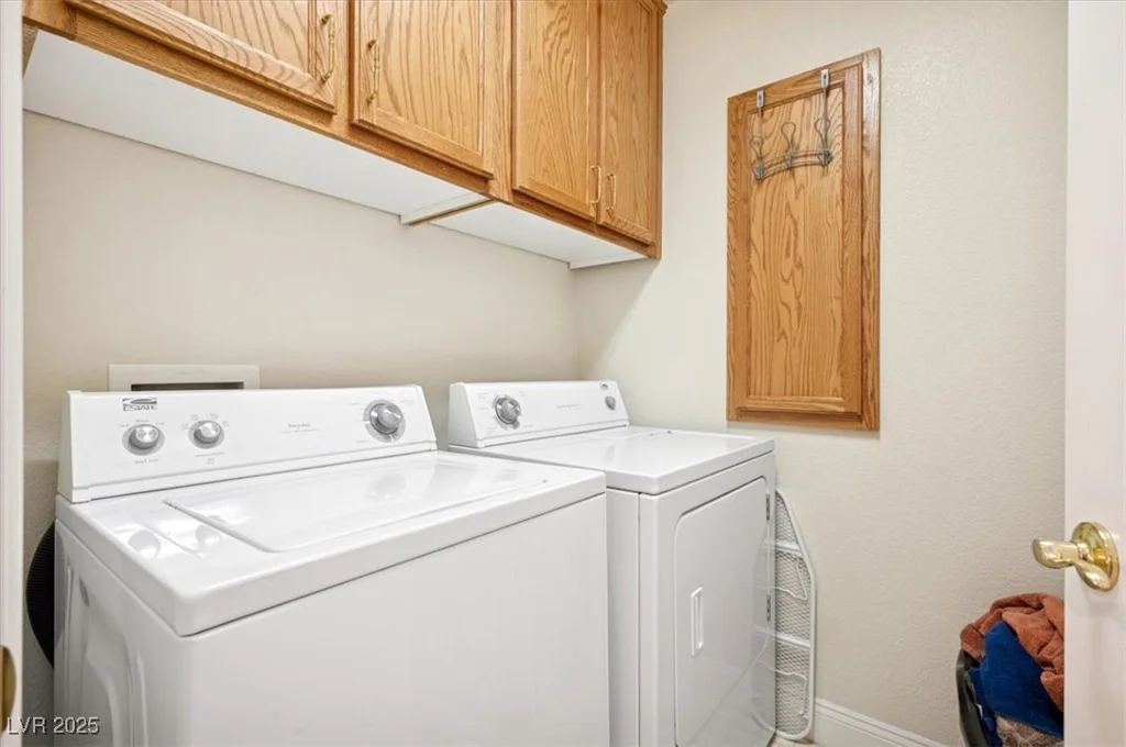 10948 Carberry Hill, Las Vegas, NV 89141
