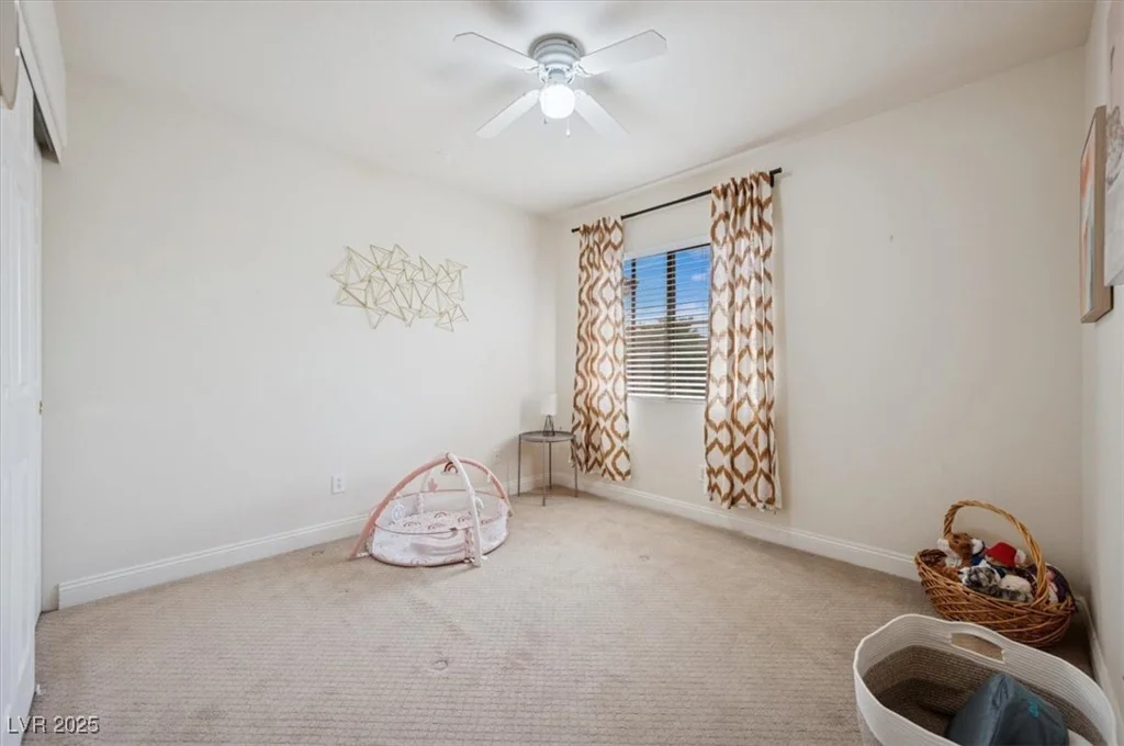 10948 Carberry Hill, Las Vegas, NV 89141