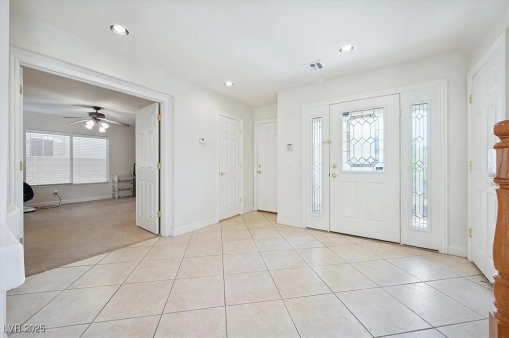 10948 Carberry Hill, Las Vegas, NV 89141