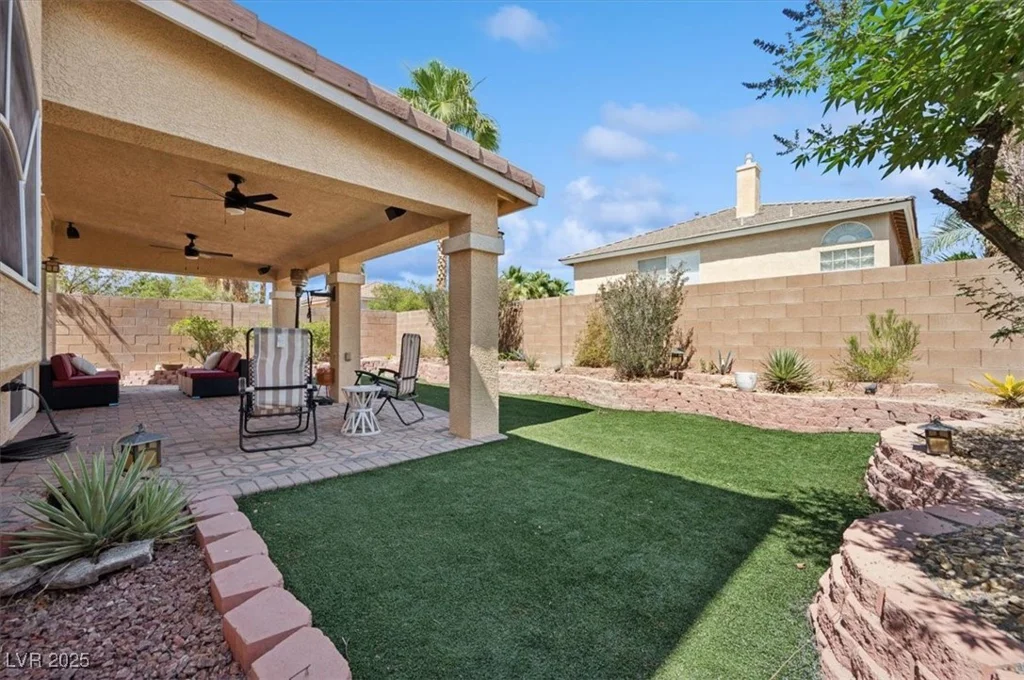 10948 Carberry Hill, Las Vegas, NV 89141