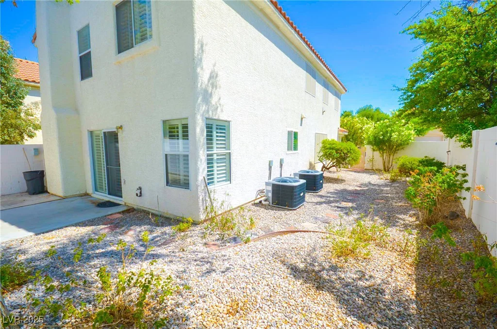 9408 Amber Valley, Las Vegas, NV 89134