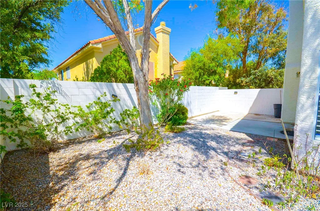 9408 Amber Valley, Las Vegas, NV 89134