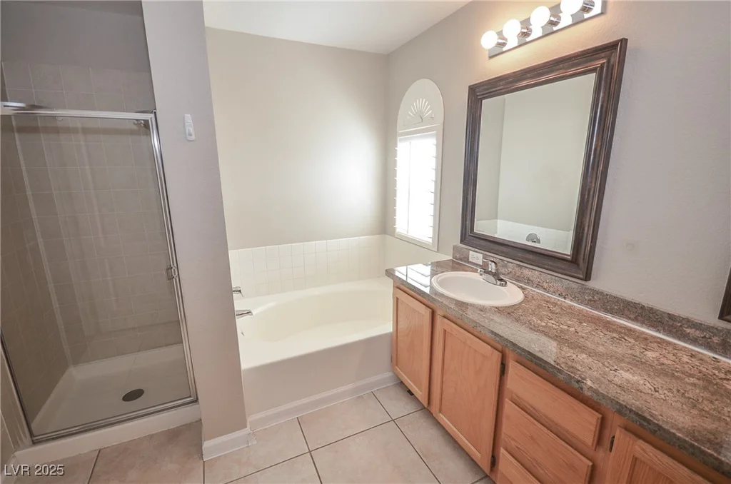9408 Amber Valley, Las Vegas, NV 89134