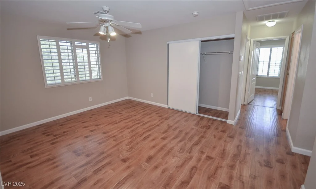 9408 Amber Valley, Las Vegas, NV 89134