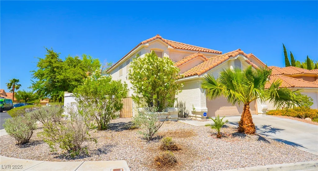 9408 Amber Valley, Las Vegas, NV 89134