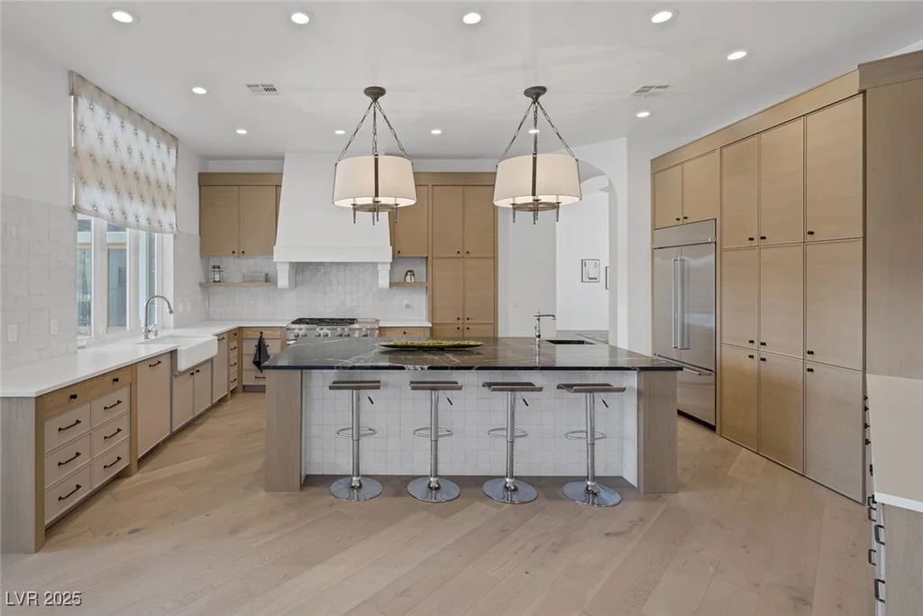 8130 Cassian, Las Vegas, NV 89129