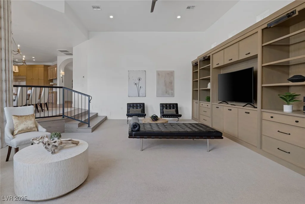 8130 Cassian, Las Vegas, NV 89129