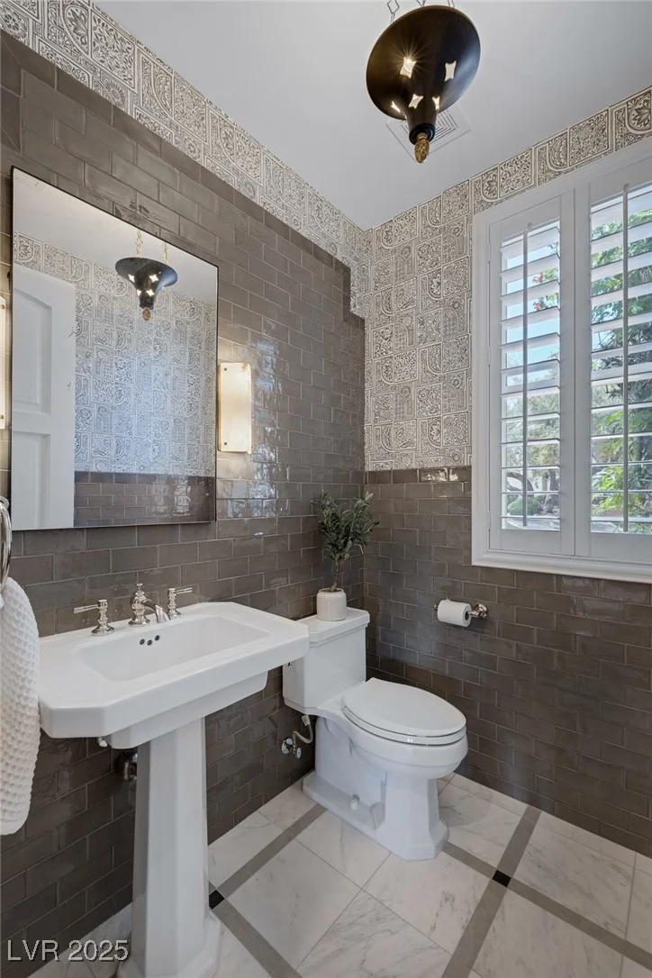 8130 Cassian, Las Vegas, NV 89129