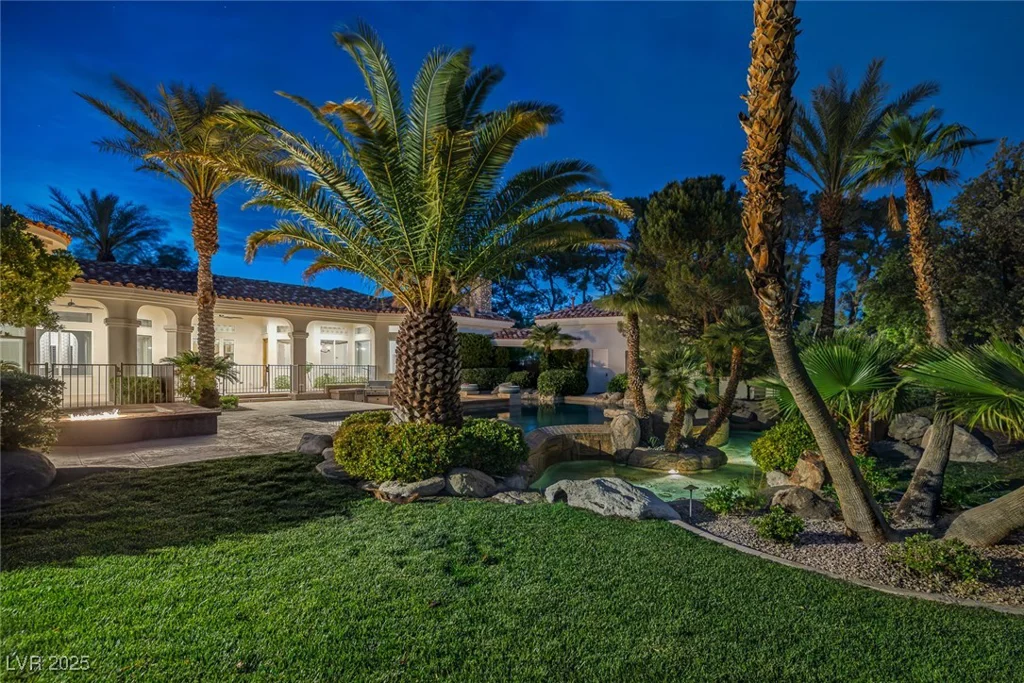 8130 Cassian, Las Vegas, NV 89129
