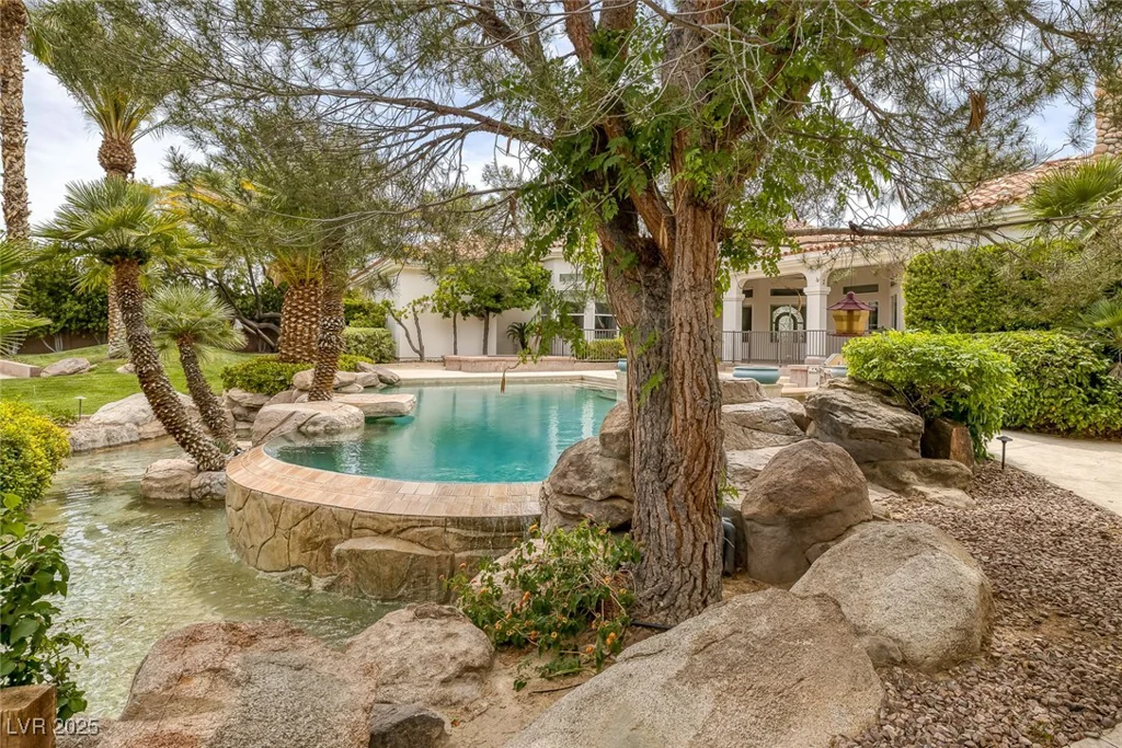 8130 Cassian, Las Vegas, NV 89129